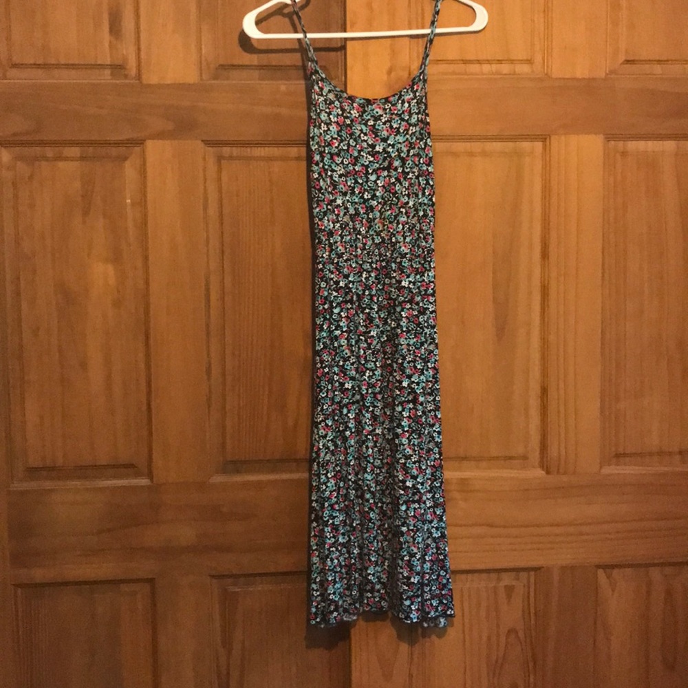 Casual floral midi dress